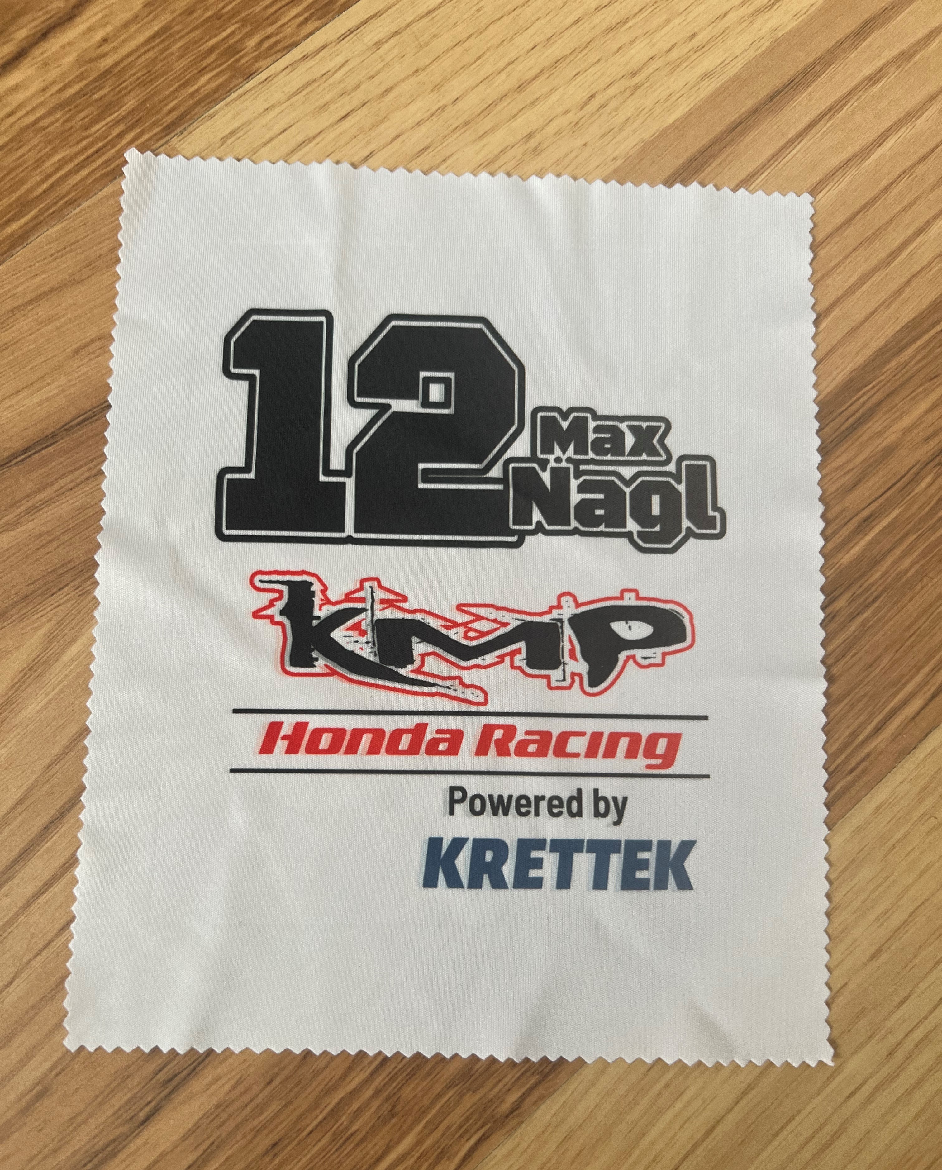 Max Nagl  Brillenputztuch