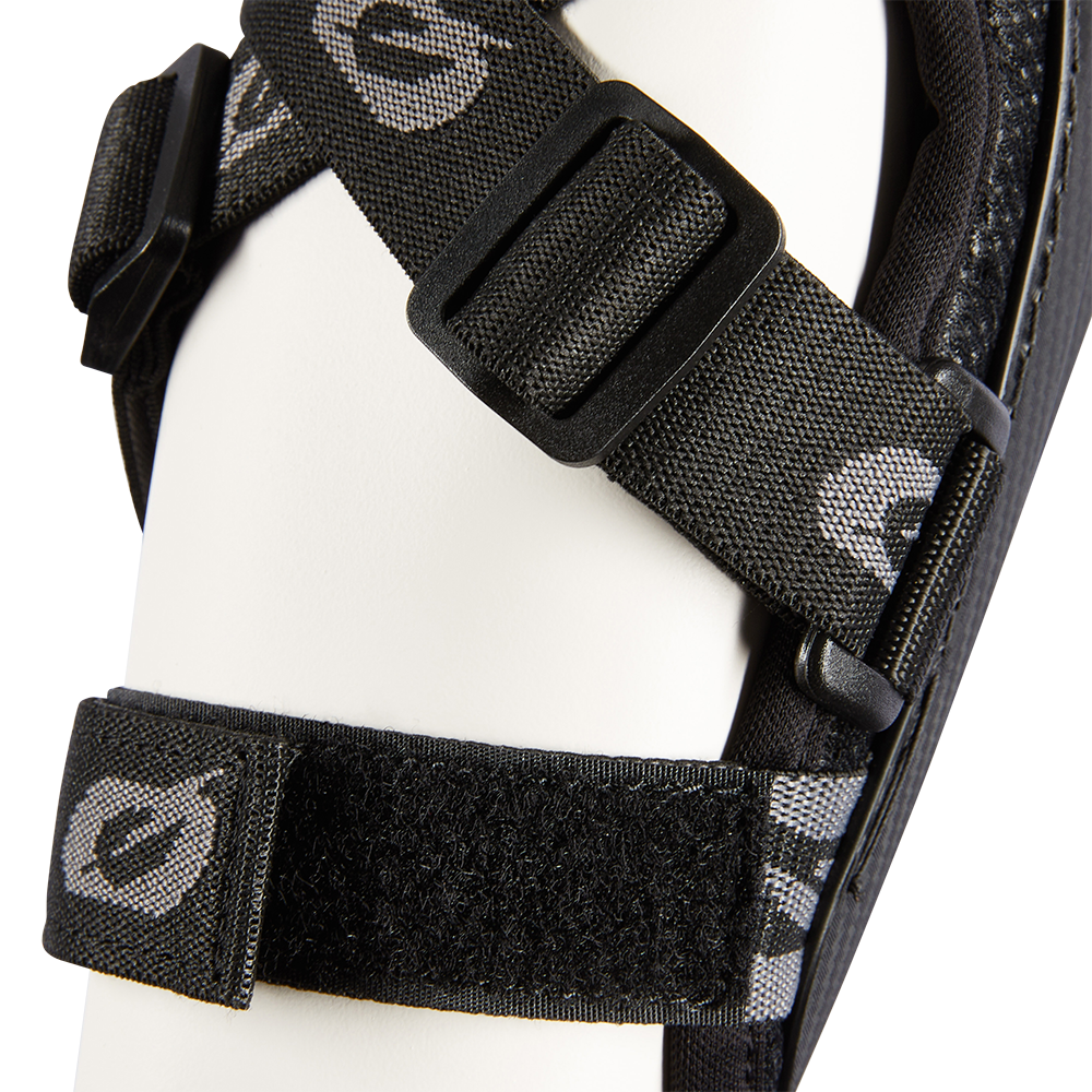 O'NEAL PRO III YOUTH ELBOW GUARD BLACK One Size